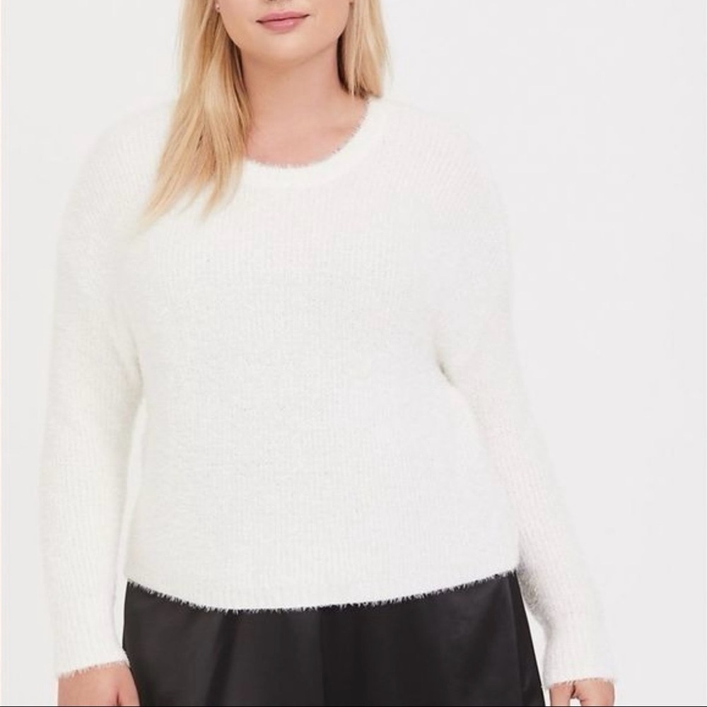 Torrid Ivory Fuzzy Knit Crop Pullover Sweater in Cloud Dancer Size 1X New NWOT